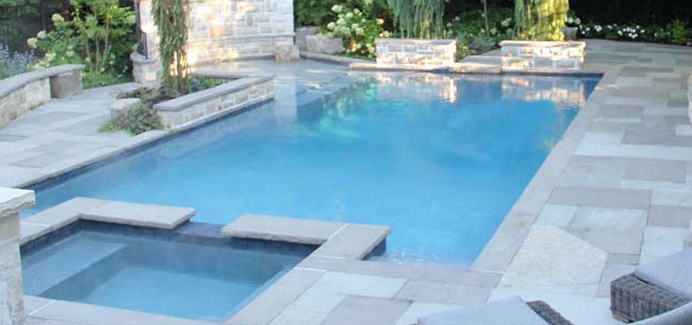 Rockfaced Pool Coping